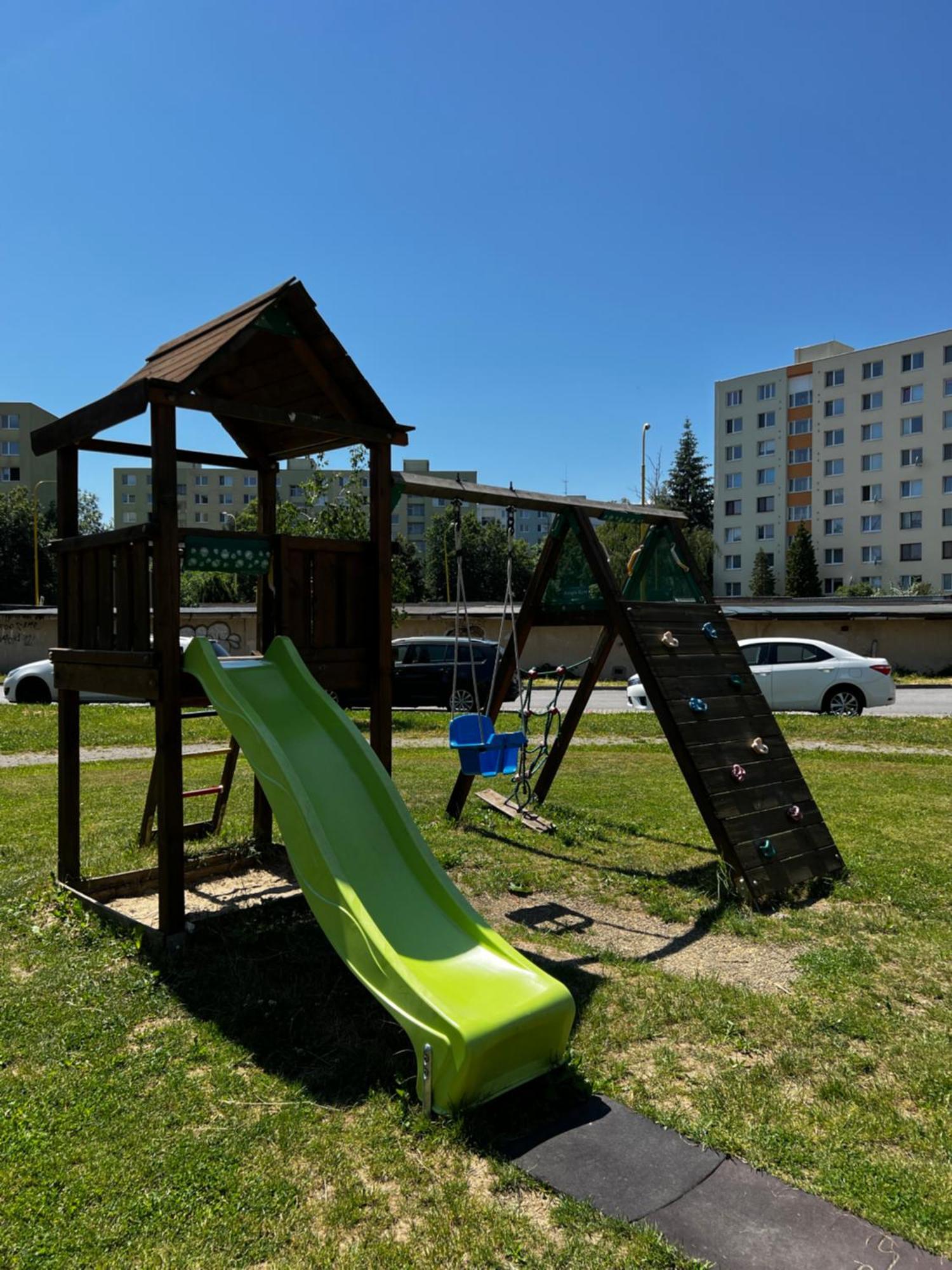 Apartman Torysa Пряшів Екстер'єр фото